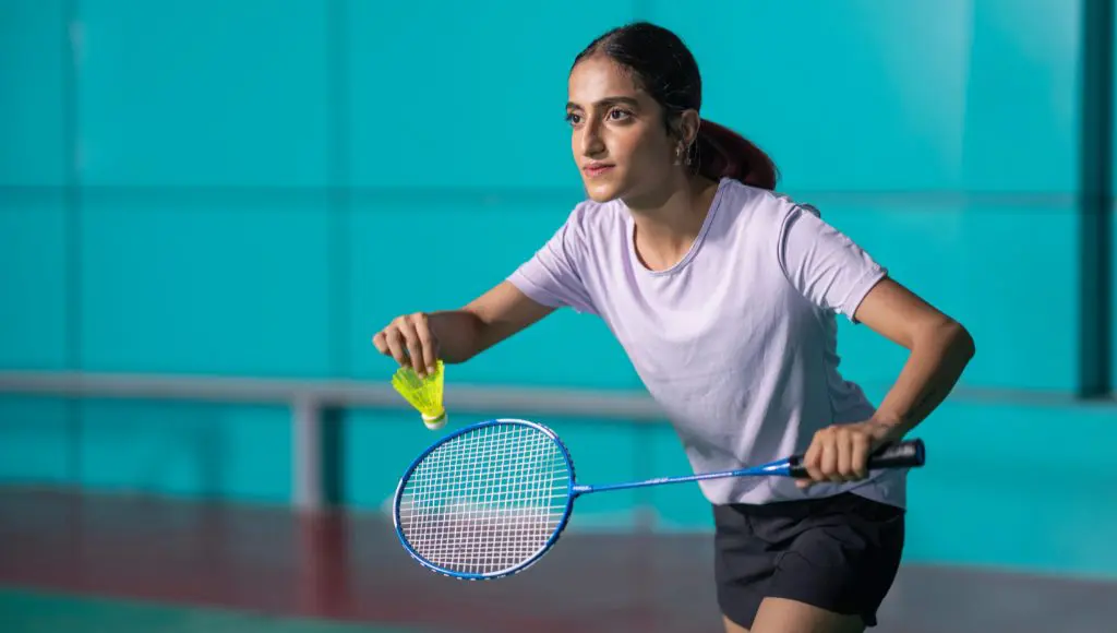 CẦU LÔNG CHÂU TỬ